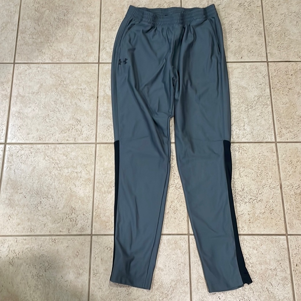 Under Armor sweats